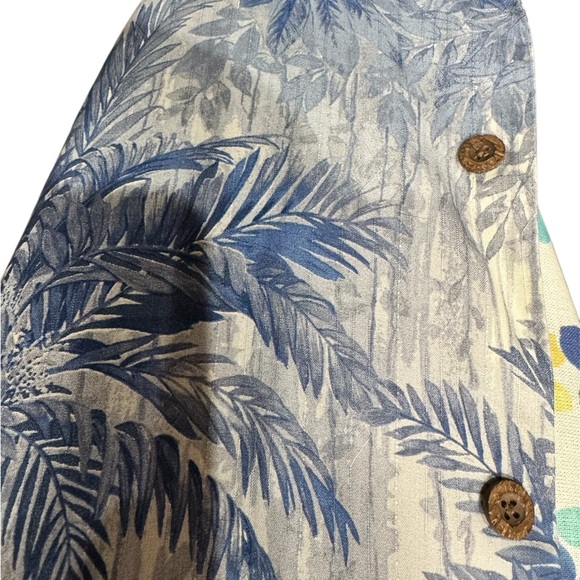 Tommy Bahama Lindos Palms Camp Shirt Size 3XB - Picture 6 of 8